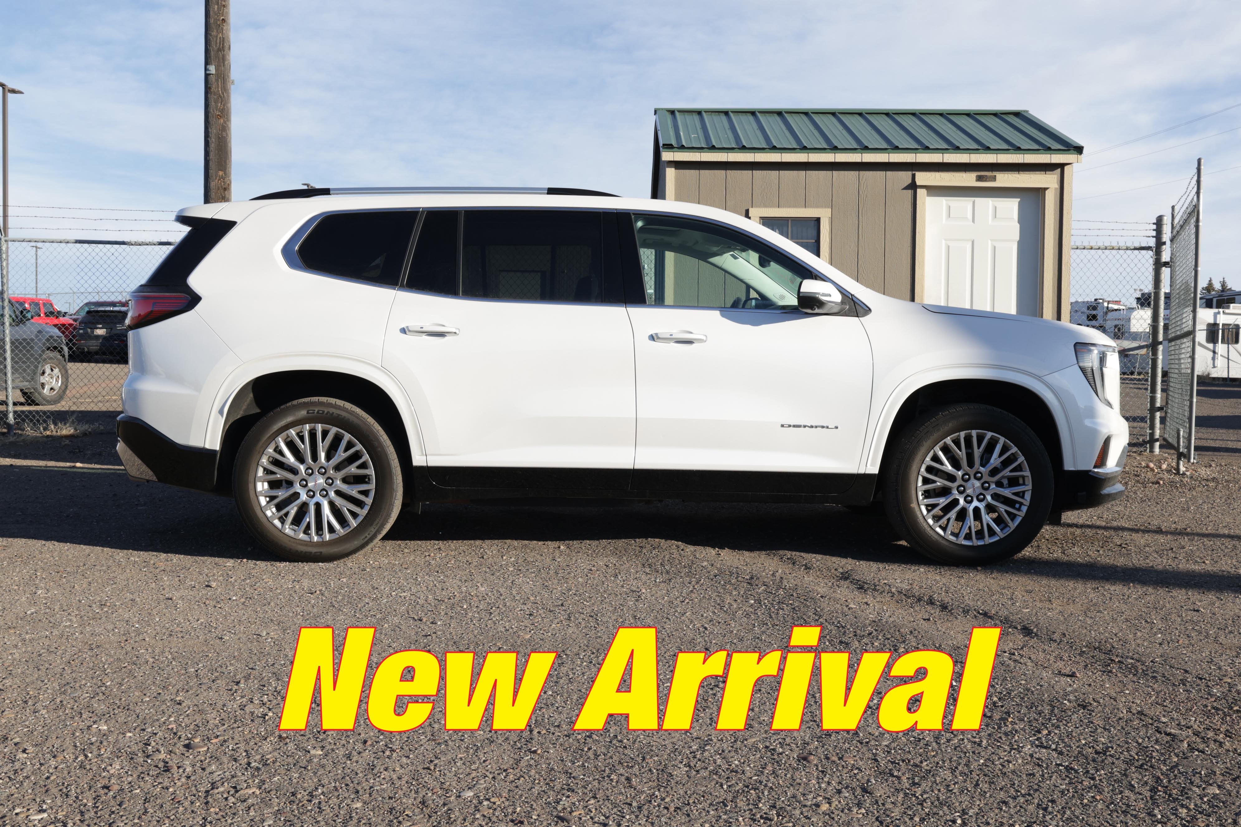 2024 GMC Acadia AWD Denali