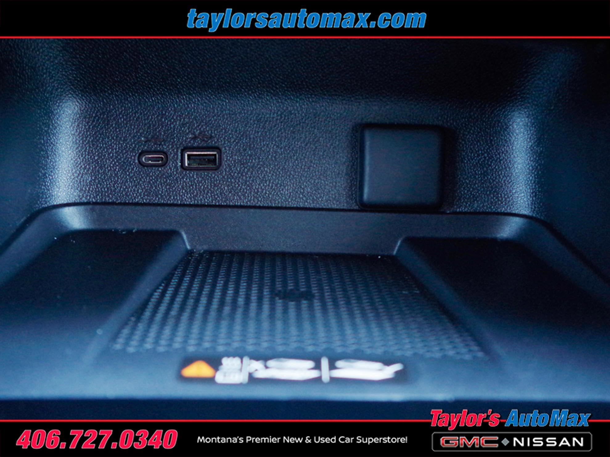 2024 Chevrolet Traverse AWD RS