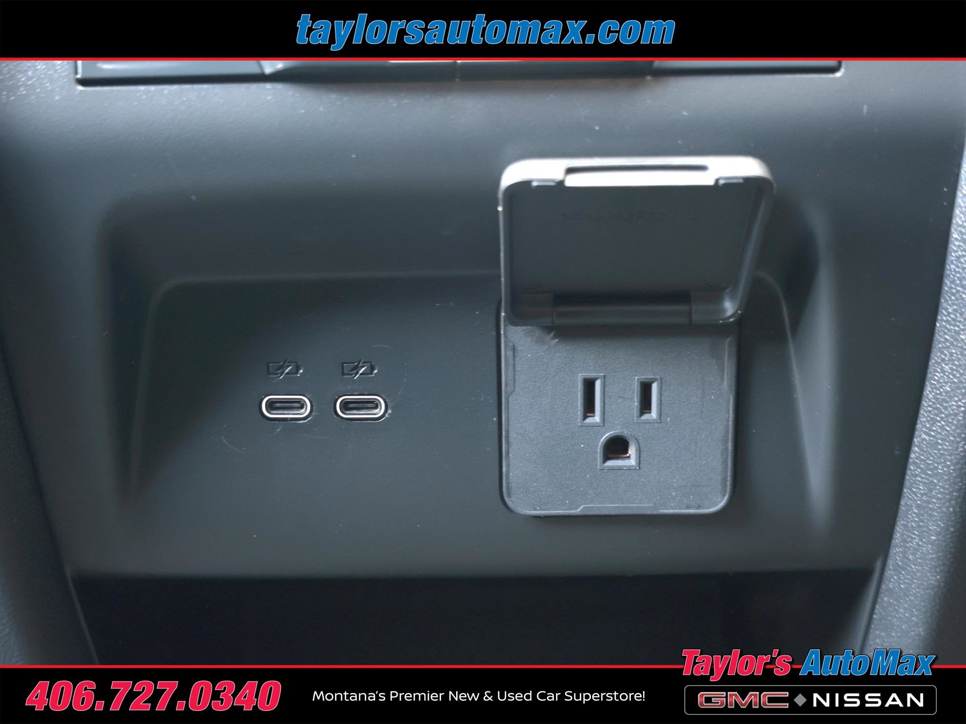 2024 Chevrolet Traverse AWD RS