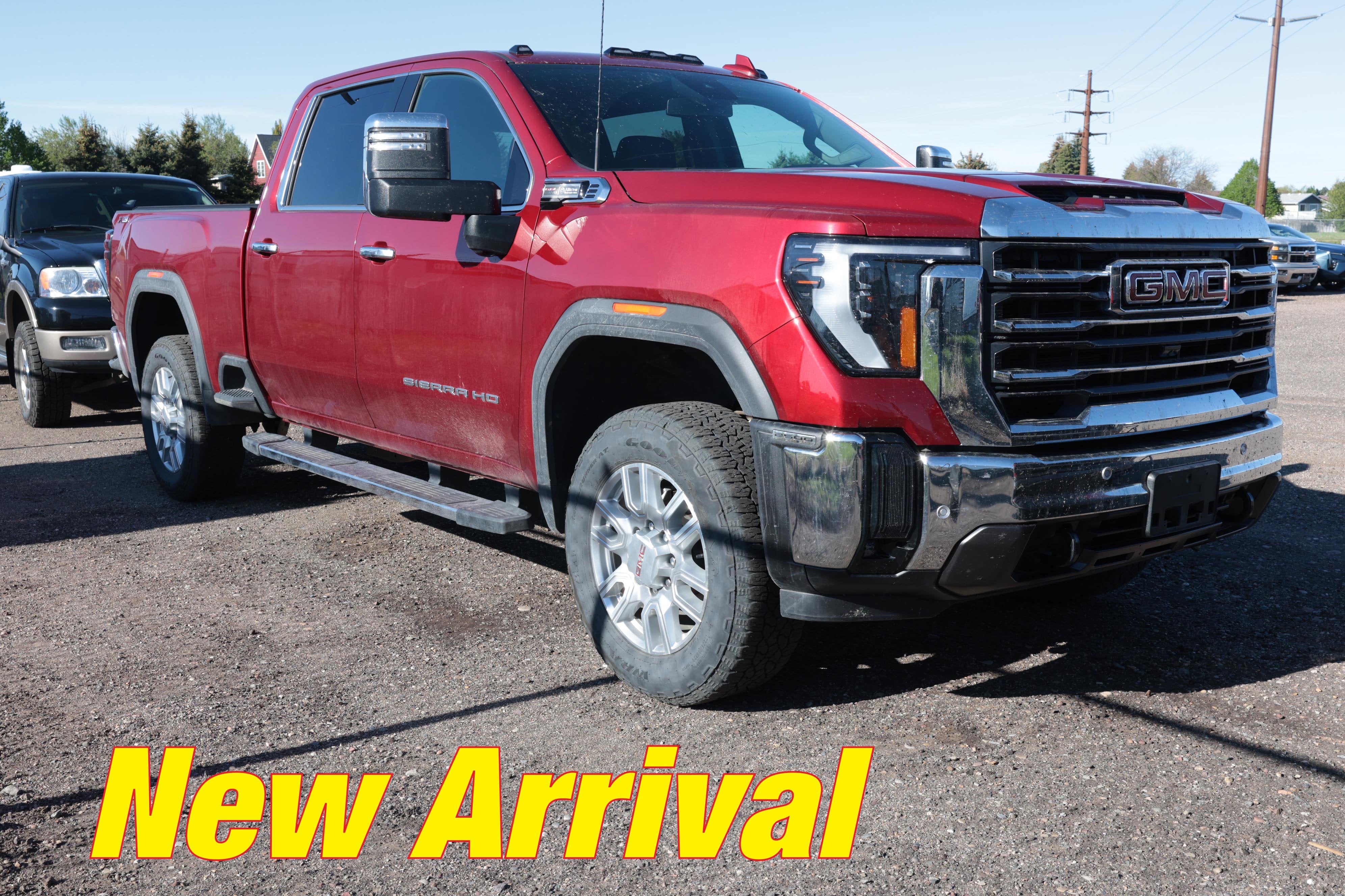 2024 GMC Sierra 4WD Crew Cab Standard Box SLT's photo