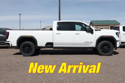 2025 GMC Sierra 3500HD AT4