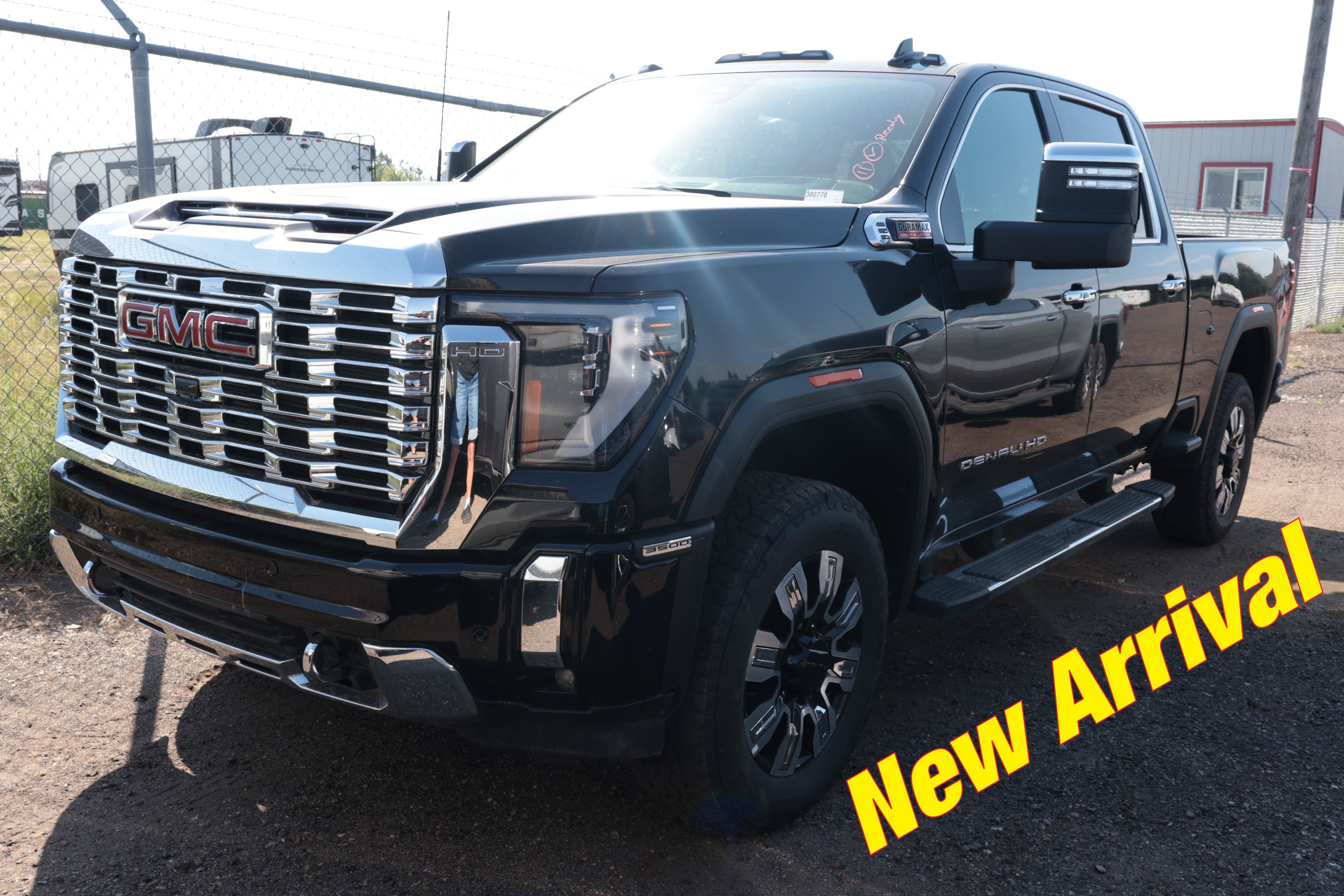 2025 GMC Sierra 3500HD Denali