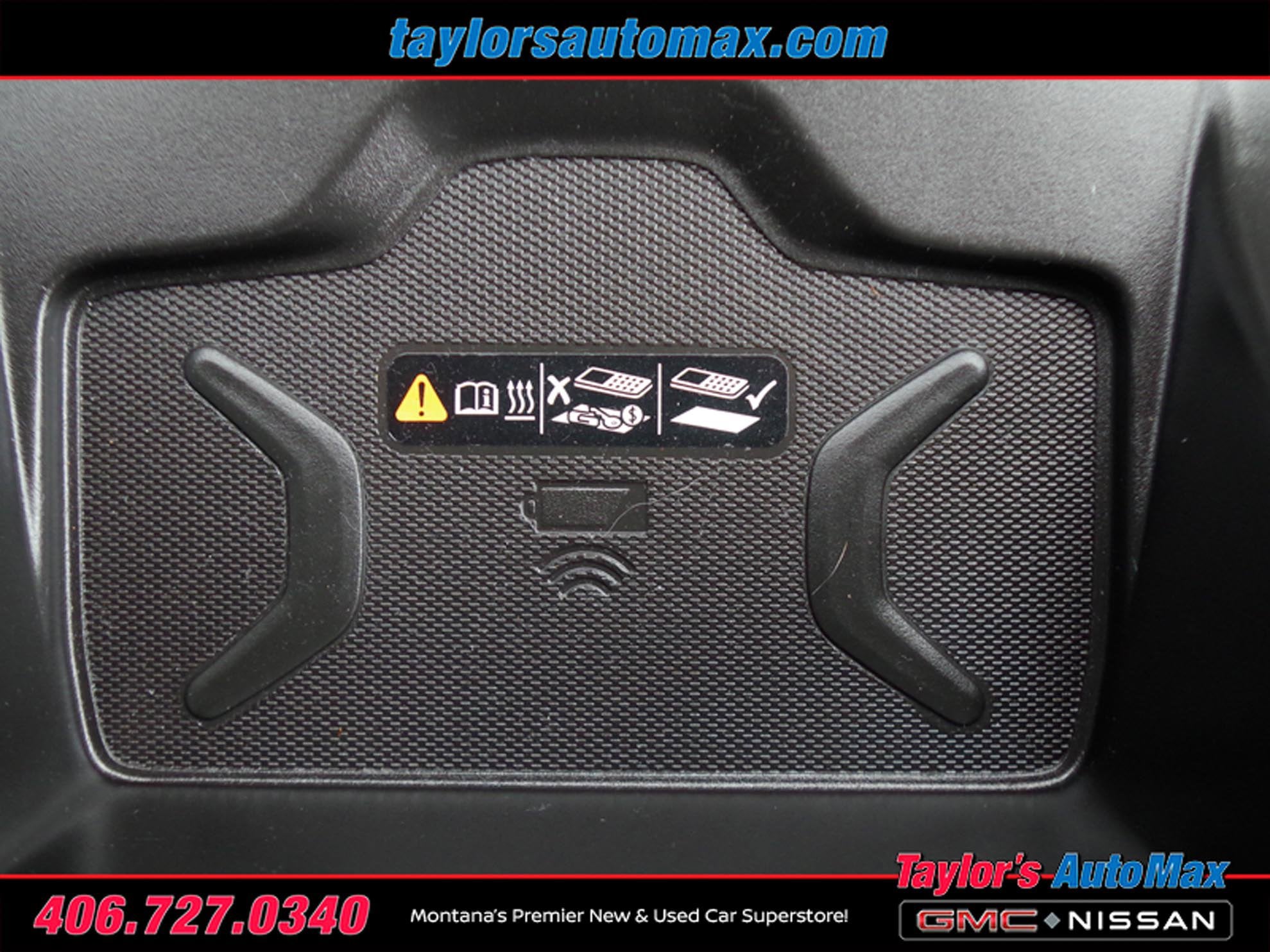 2022 GMC Canyon 4WD AT4 w/Leather