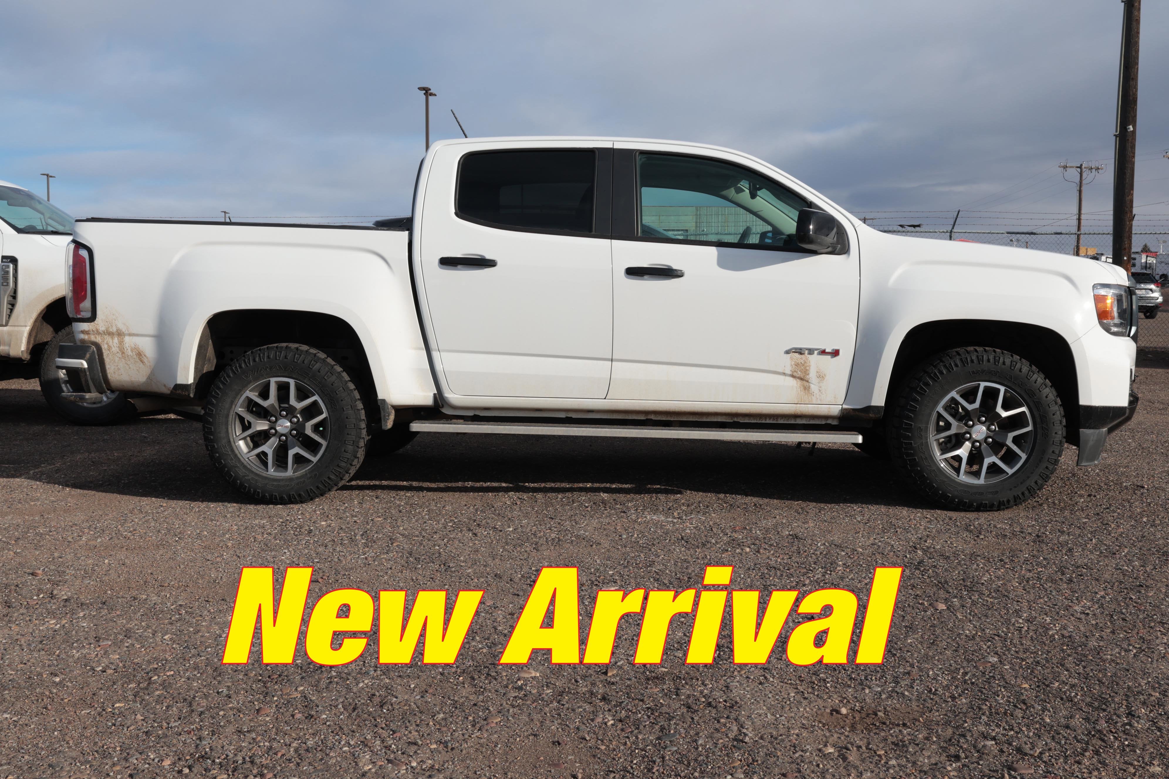 2022 GMC Canyon 4WD AT4 w/Leather