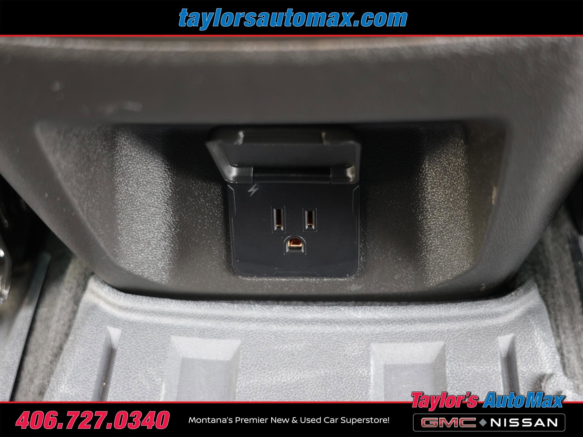 2025 GMC Canyon 4WD AT4