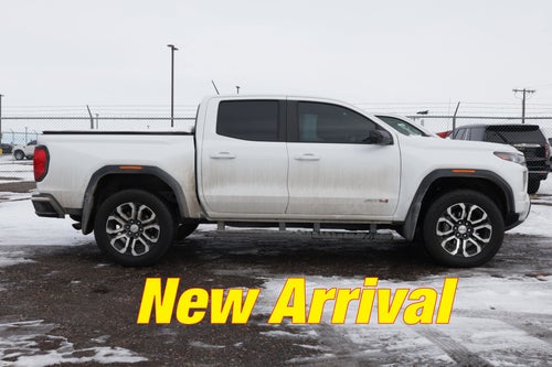 2024 GMC Canyon 4WD AT4