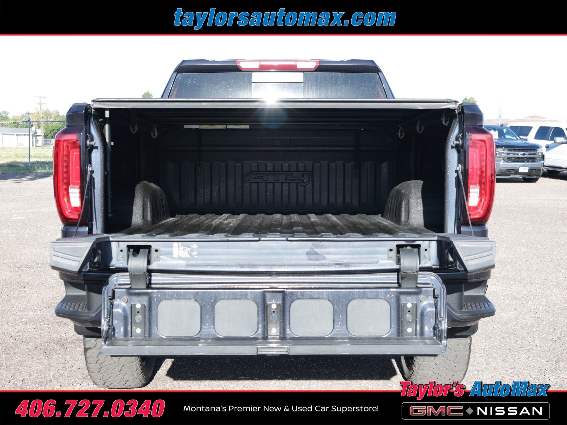 2023 GMC Sierra 1500 AT4