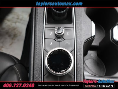 2024 Cadillac XT4 AWD Luxury