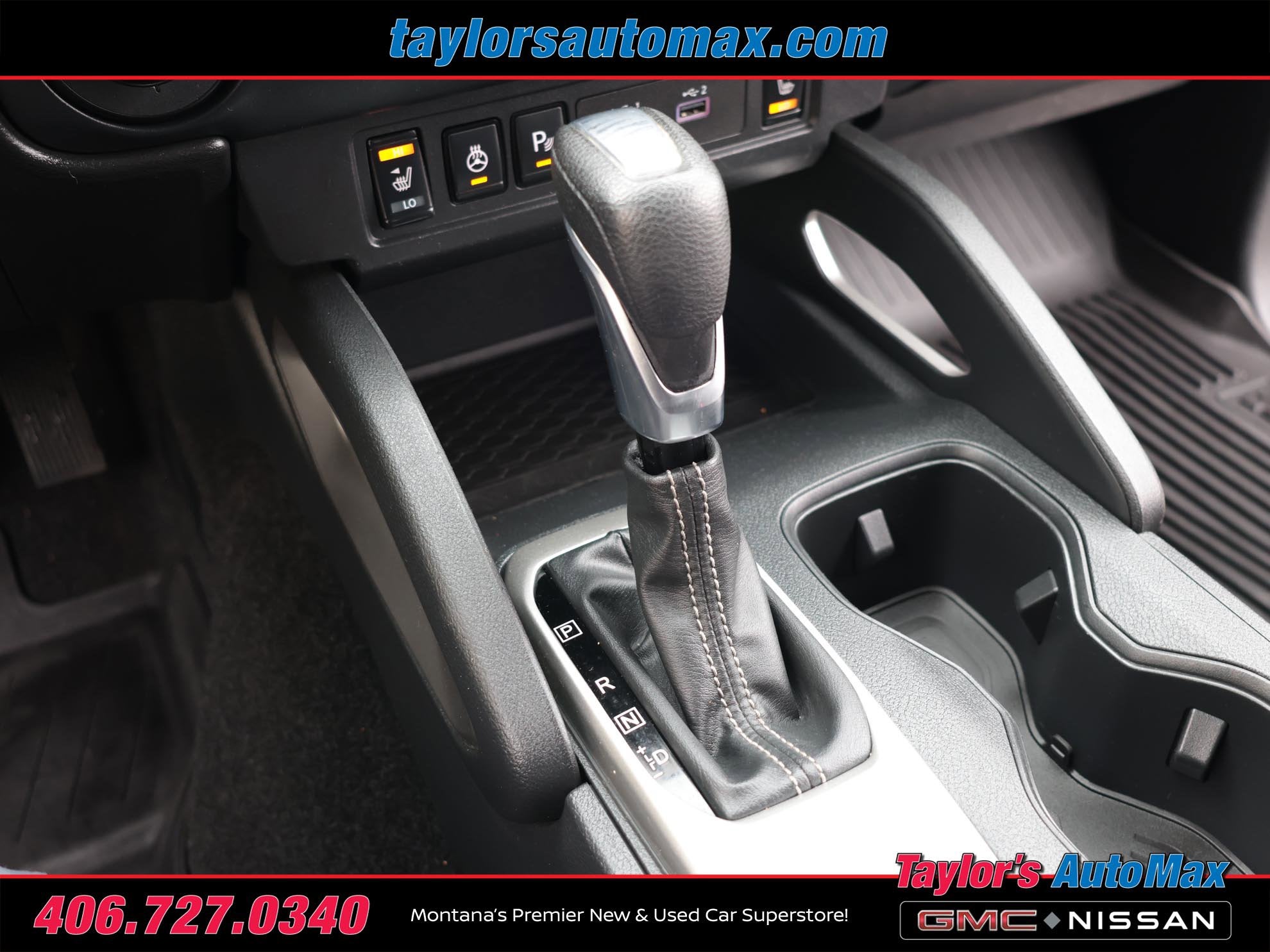 2022 Nissan Frontier SV