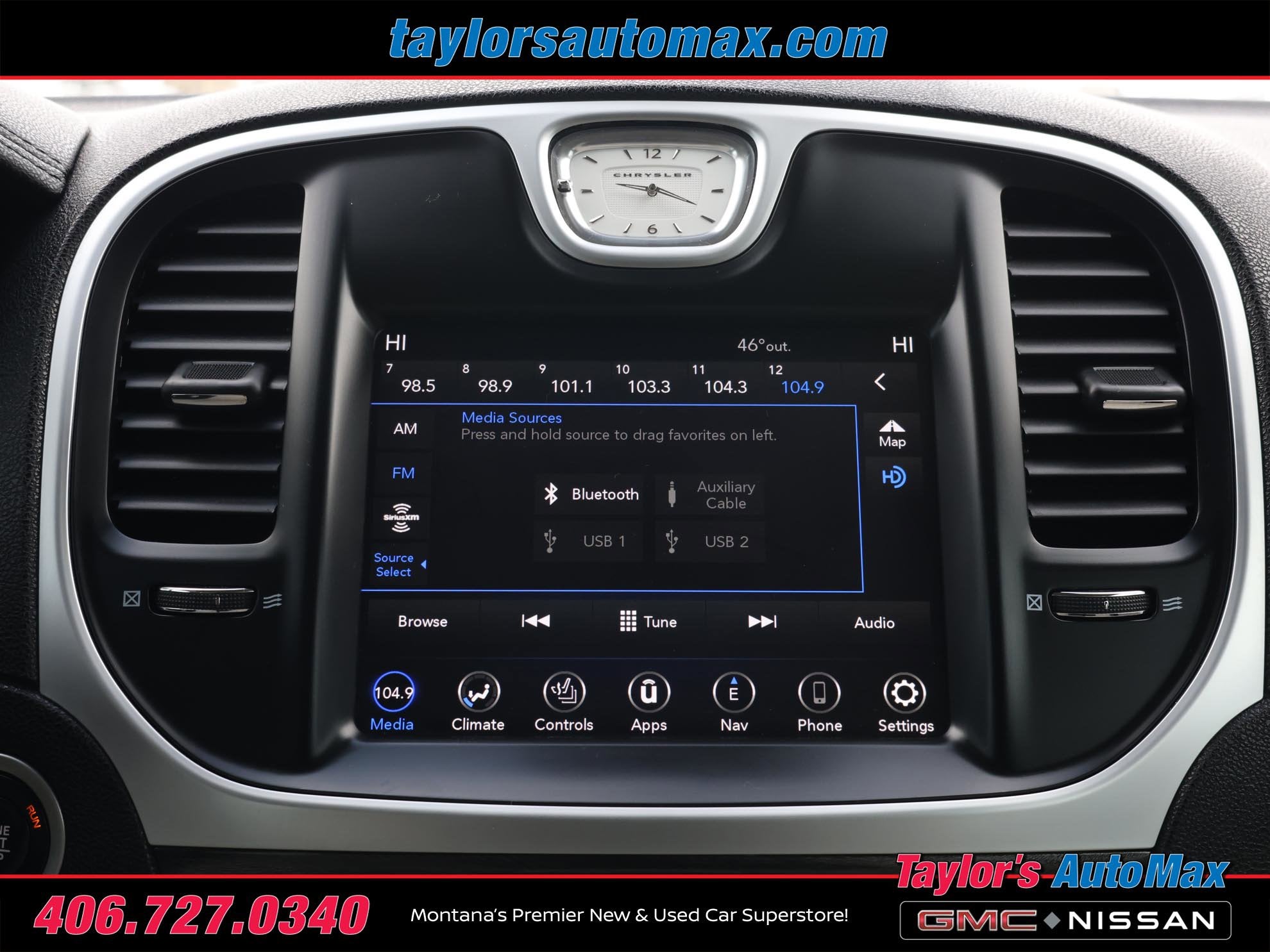 2022 Chrysler 300 Touring L