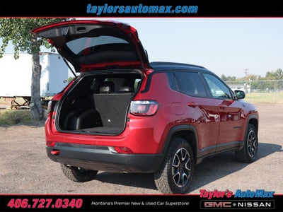 2025 Jeep Compass Trailhawk