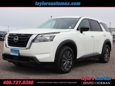 2024 Nissan Pathfinder S