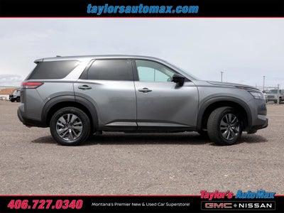 2024 Nissan Pathfinder S