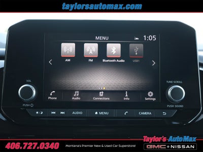 2024 Nissan Pathfinder SV