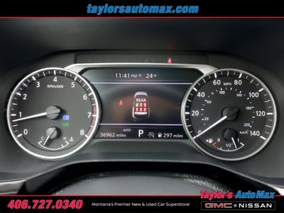 2024 Nissan Pathfinder SV