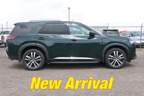 2025 Nissan Pathfinder Platinum