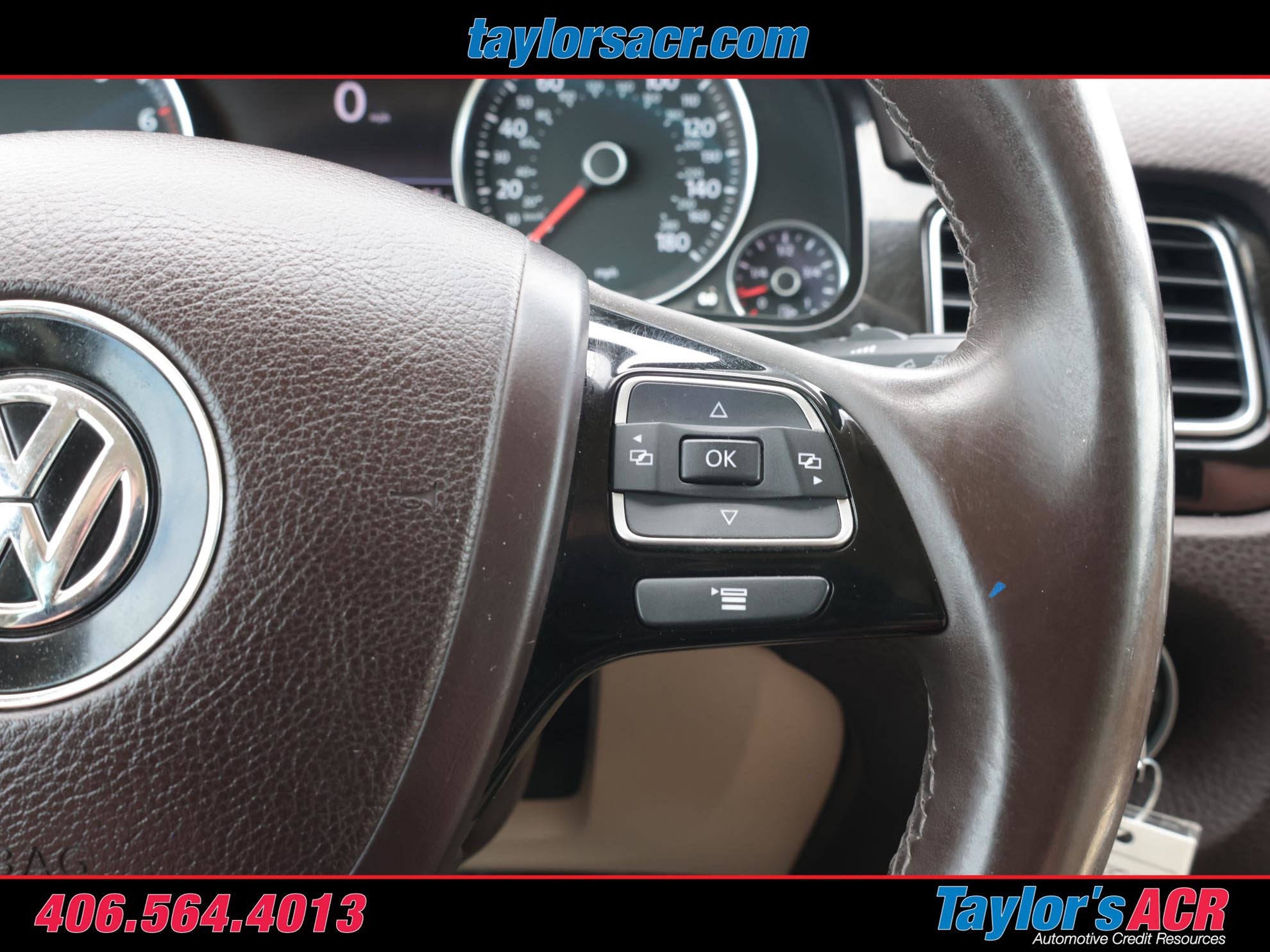 2013 Volkswagen Touareg Sport
