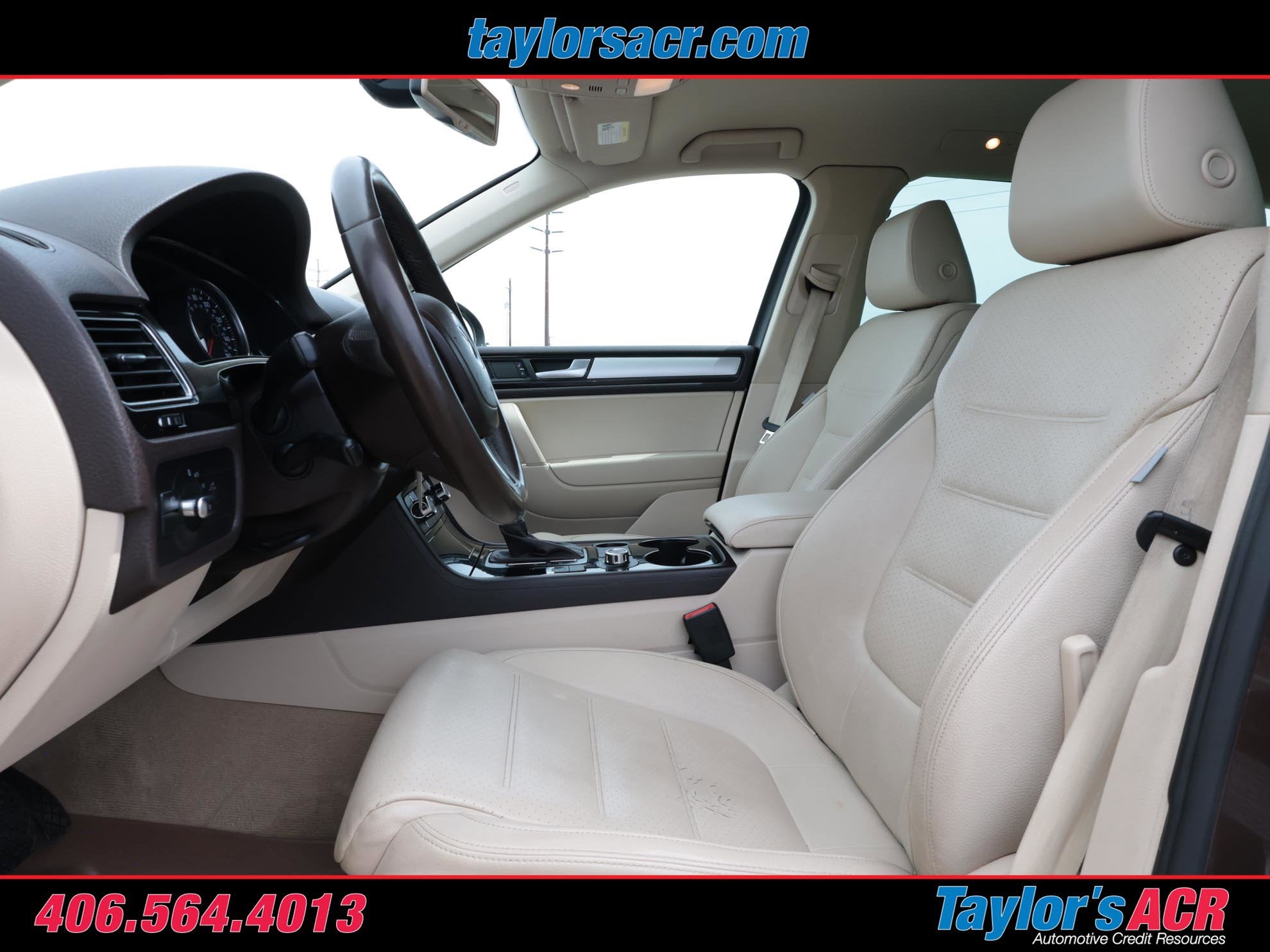 2013 Volkswagen Touareg Sport